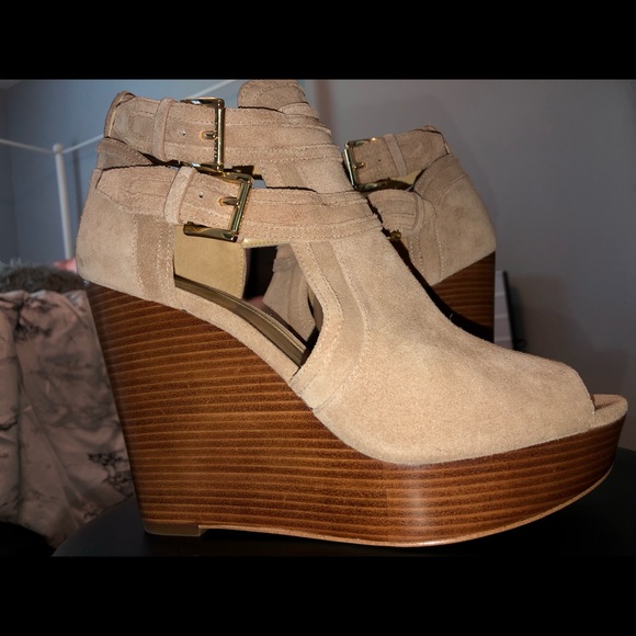 Michael Kors Wedges - Picture 4 of 4